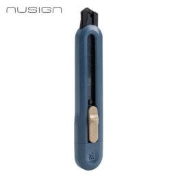 Nożyk biurowy Nusign ENS062, ostrze łamane 18mm, granatowy ENS062-NB Deli